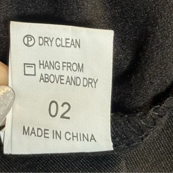 Stretch black dress - Picture 5 of 5